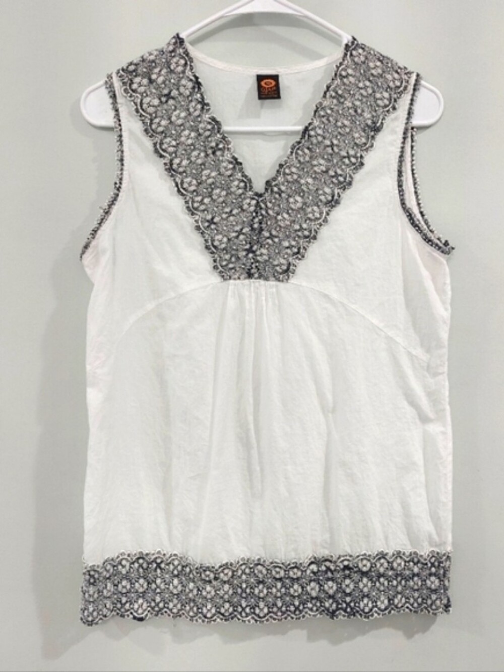 Ojai Women's blouse white with black and white lace details 100% cotton ligh